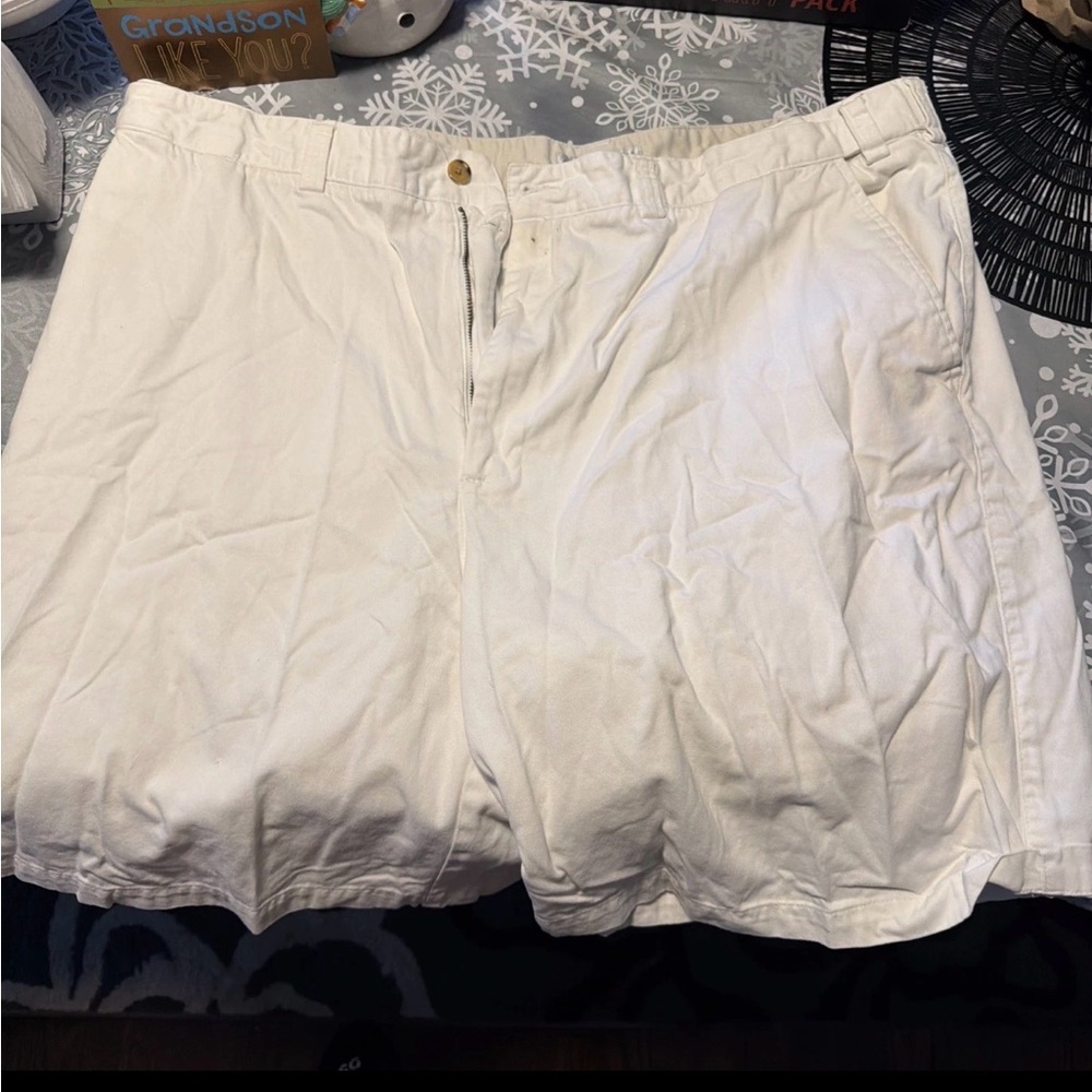 Men’s Geoffrey Beene White Cargo Shorts Size 44